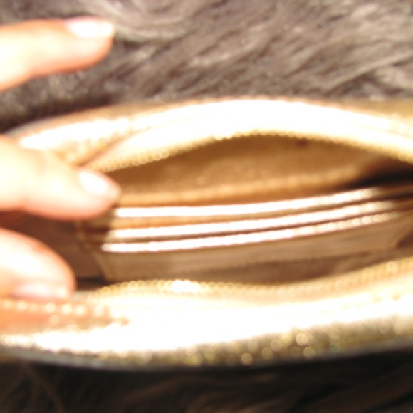 Small Michael Kors Bag in gold - Picture 4 of 4